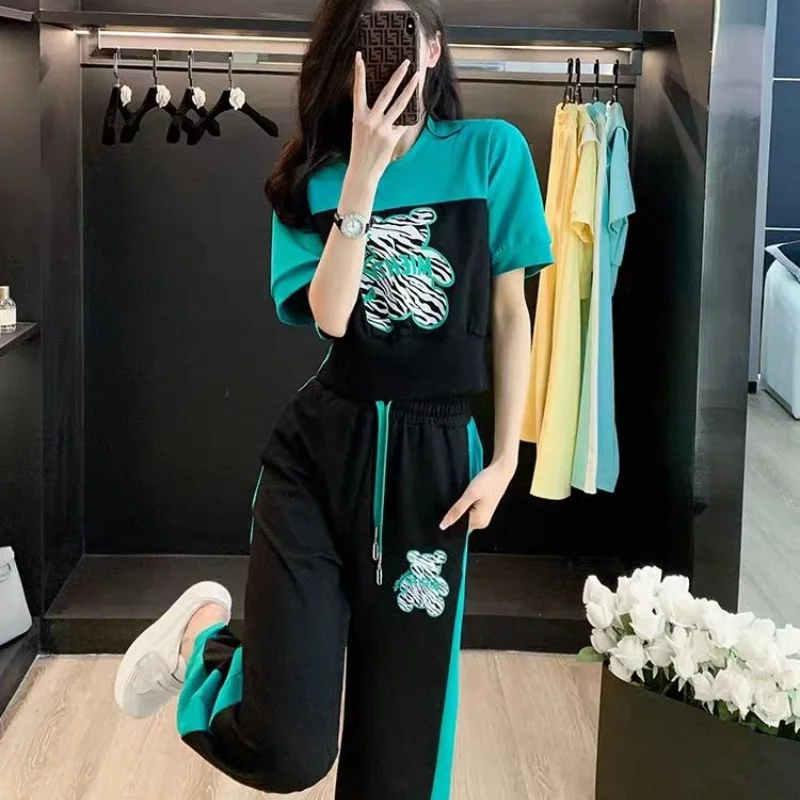 Casual Fashion Sports Suit Women\'s Summer Thin Trend Short Round Neck Matching Color Shirt T-shirt Wide Leg Pants Two-piece Set