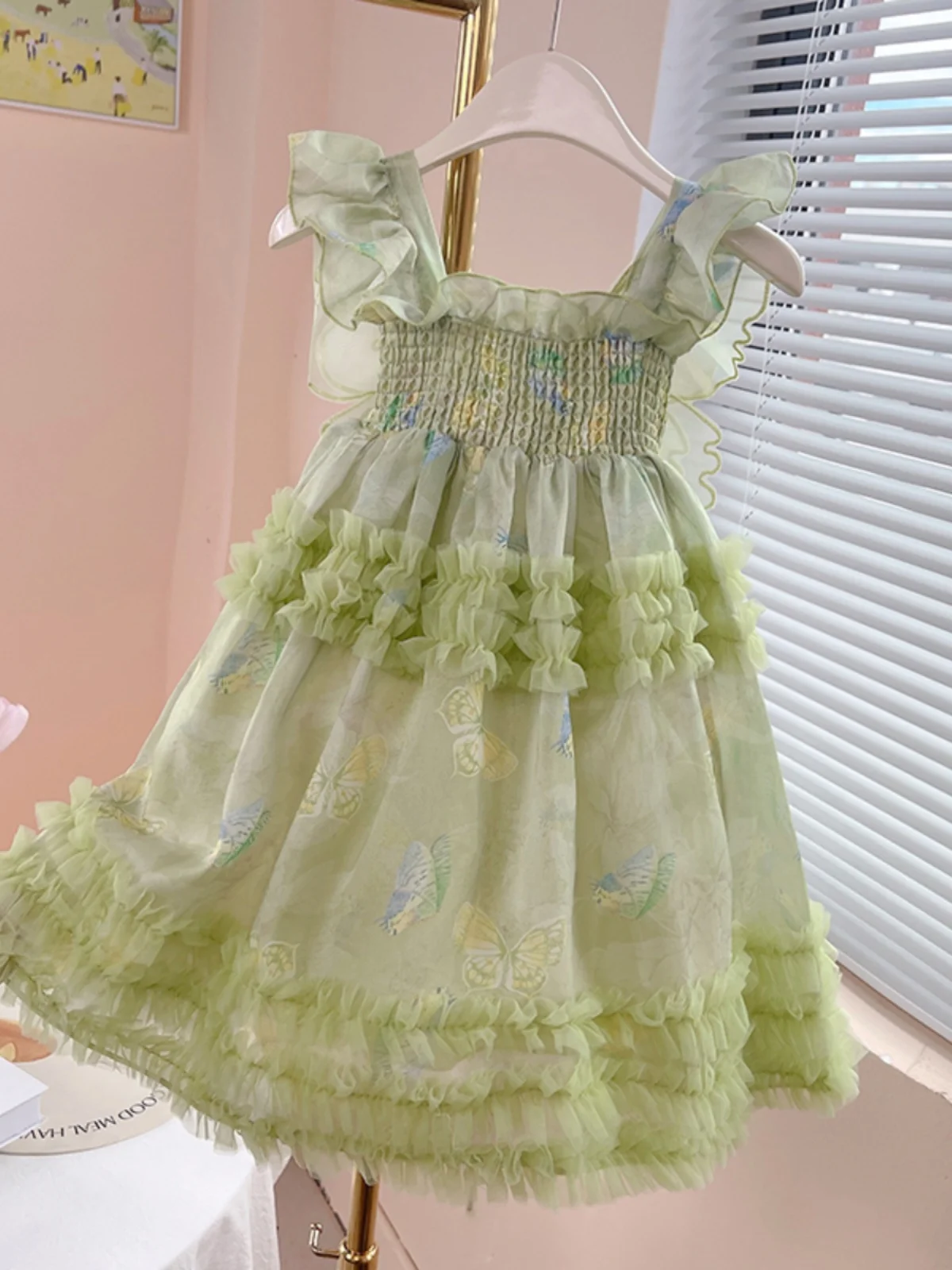 프린스 닥터 걸스 패셔너블 여름 2024 신상 슬리브리스 스트랩 베스트 닥터 큐트 키즈 의류 엘레 스커트