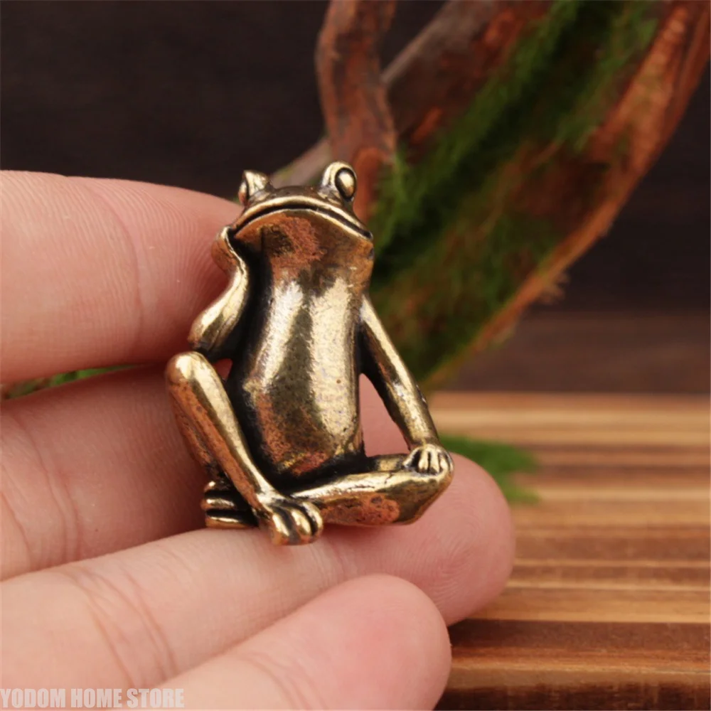 Brass Thinking Frog Figurine Vintage Frog Animal Copper Statue Ornaments Office Home Decoration Desktop Ornaments Crafts