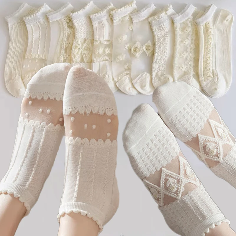 5pairs Women Summer Thin Hollow Crystal Socks Cool Breathable Flowers White Invisible Boat Socks Mesh Ultra-thin Socks EU 35-39