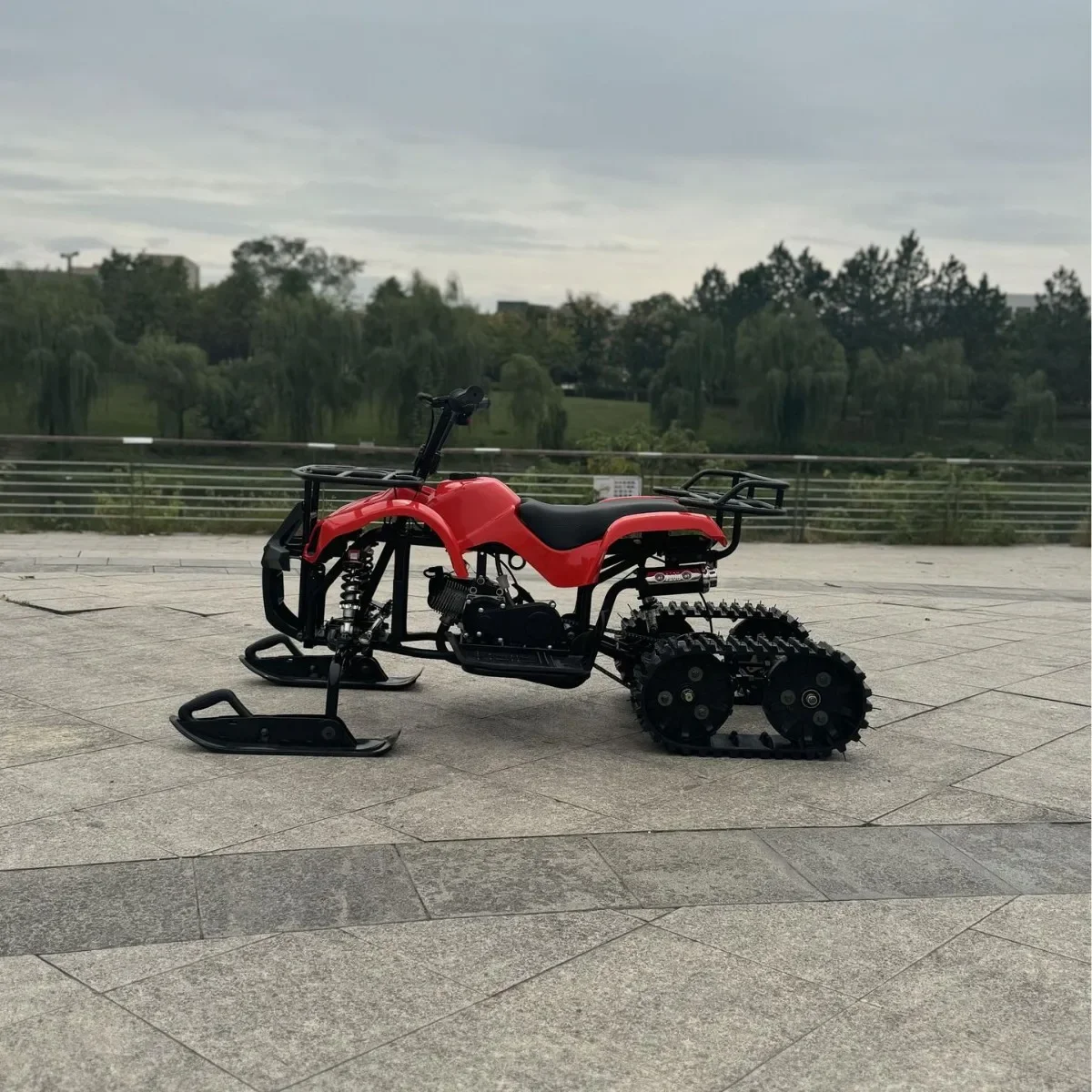 Cross-border children's snow children's ski motorcycle scenic rental beach two-wheel thickened wear-resistant sleigh