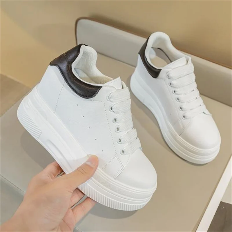 10cm Genuine Leather  Women\'s White Shoes Trendy Shoes New Women\'s Shoes Versatile Student Flat Casual Board Shoes Sneakers