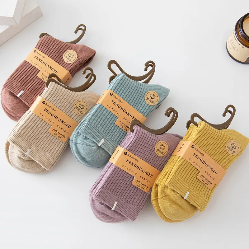 New Solid Color Socks Women Cotton Blend Mid Calf Thick Warm Cozy Casual Crew Socks for Autumn Winter Daily Home Office Wear Use