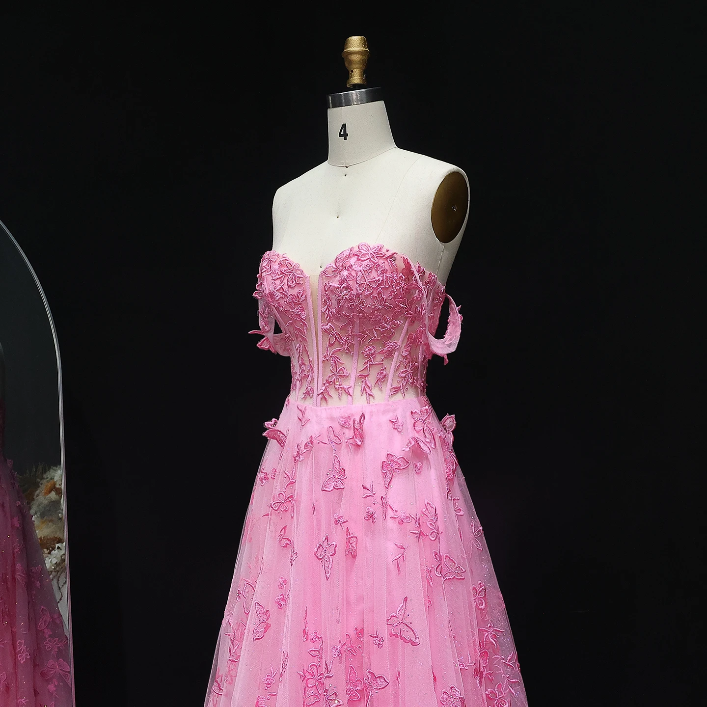 샤론 사이드 우아한 핑크 오프숄더 스트랩리스 A라인 얇은 명주 그물 코르셋, 2025 저녁 생일 가운, SH225 맞춤형