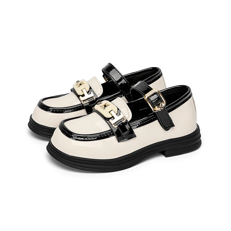 

2026 Spring Autumn New Girls Butterfly Pattern Loafers British Style Leather Shoes Beige Round Toe Casual Flats for Kids