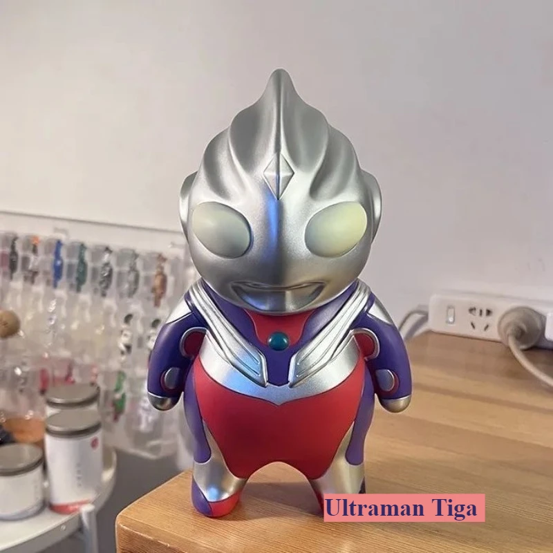 Ultraman Anime Figuur Tiga Model Q Versie Leuke Auto Ornament Desktop Decoratie Kinderspeelgoed Geschenken