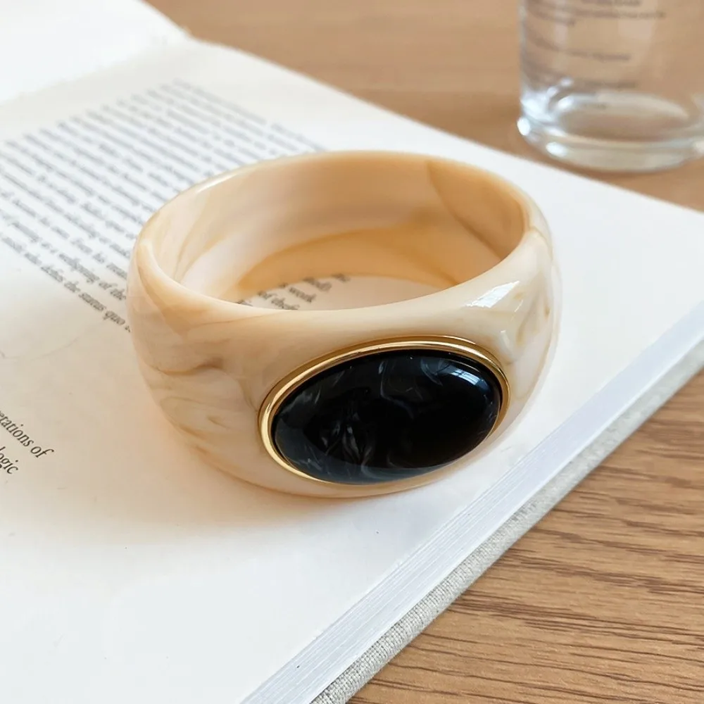 Bohemian Acrylic Bangle Europe American Style Smudging Irregular Wide Bracelet Minority Design Dopamine Retro Hand Ring Gift