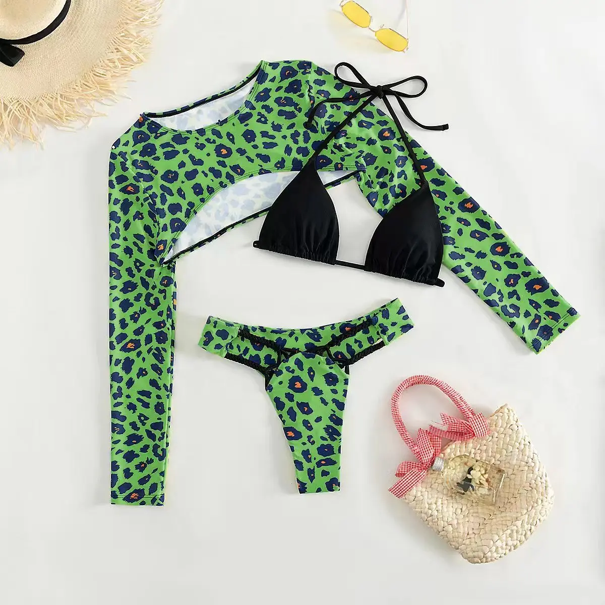 

Sexy Tee-Piece Bikini Set f Butt Cover Women's Swimsuit Big Chest Sun Protection Nylon Material V-Ne Fitn Swimsuit