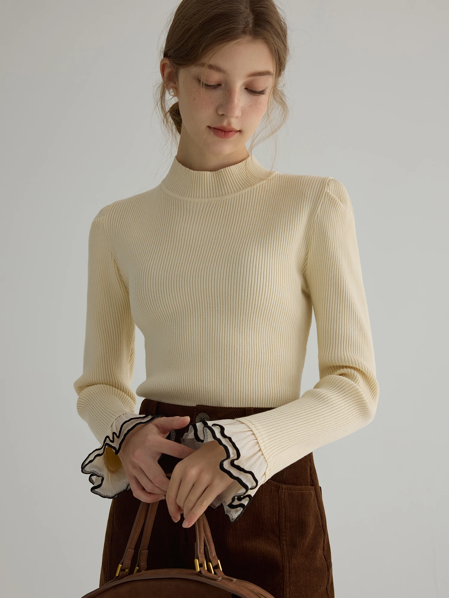 

Женская базовая футболка Ele ort Sve из мягкого абрикосового полиэстера с кружевными рукавами, приталенный осенний топ от EGGKA для повседневной носки