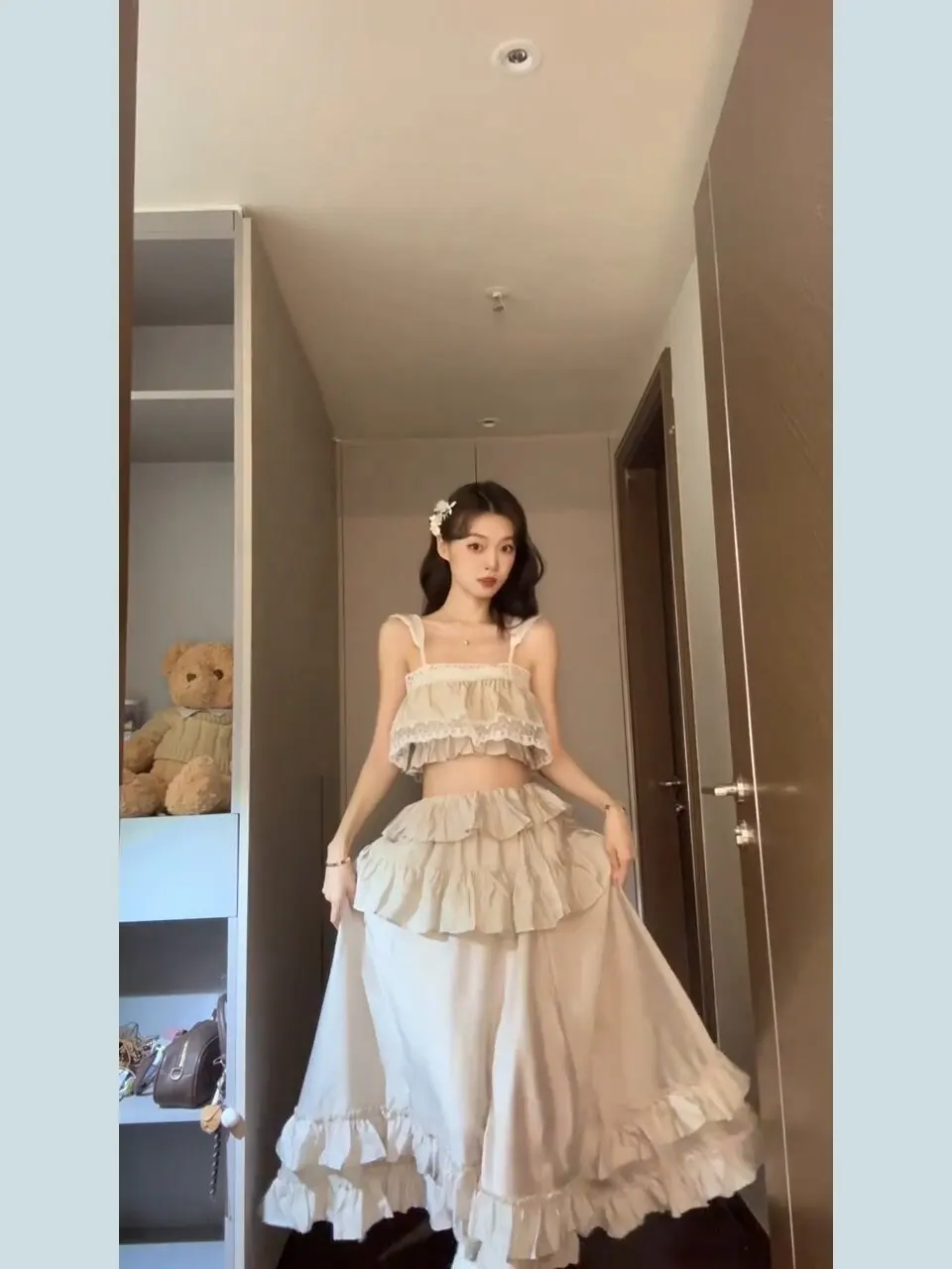 

Retro Women's Fashion Set Spring New Style Versatile Skirt Attractive Two-Piece Suit Korean Loose Fit Summer Outfit