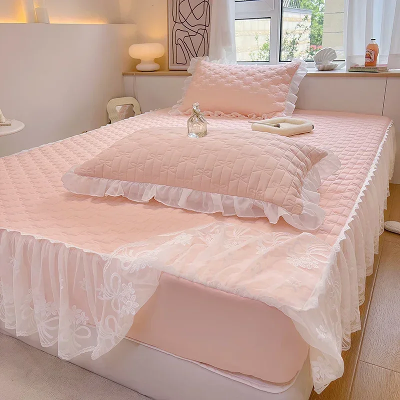 Class A soybean padded mattress three pieces summer two-in-one bed skirt sheet single piece with skirt mattress protective cover