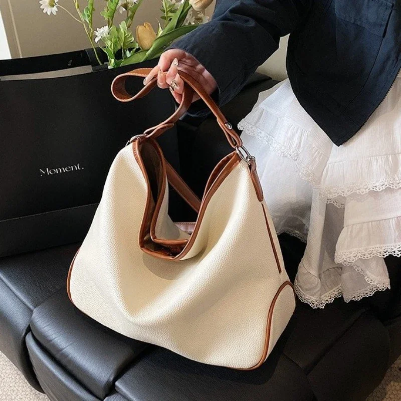 

Casual Tote Bag PU Fashionable Women's Shoulder Bag 2025 New Versatile Large Capacity Women's Crossbody Bag Bolsas De Mujer