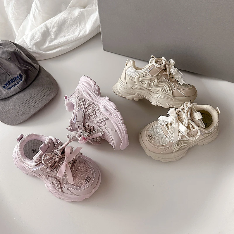 

Детские кроссовки с кружевным бантом, детская спортивная обувь принцессы с мягкой подошвой, новинка 2026, детские кроссовки, милые, нескользящие, модные