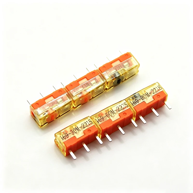 New Authentic Original TTC Dustproof Gold Switch 30 60 80 100 Million Clicks Lifespan Micro Switch For Game Mouse Wholesale