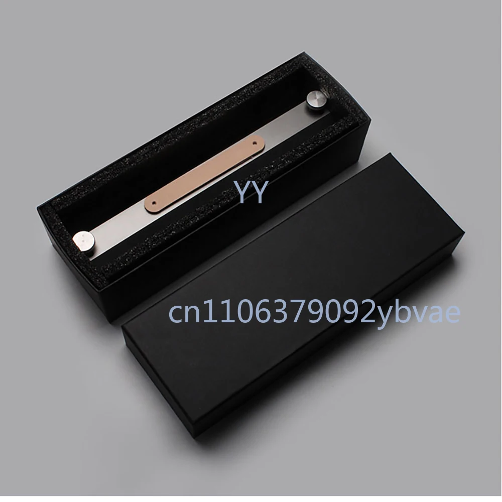 

Приспособление для обрезки кожаных швов Box End Cutting Jig Foal Suture 25x0.8CM Leather 45 ° 60 ° Вспомогательный инструмент для резки кожи, держатель из алюминиевого сплава для швейных работ