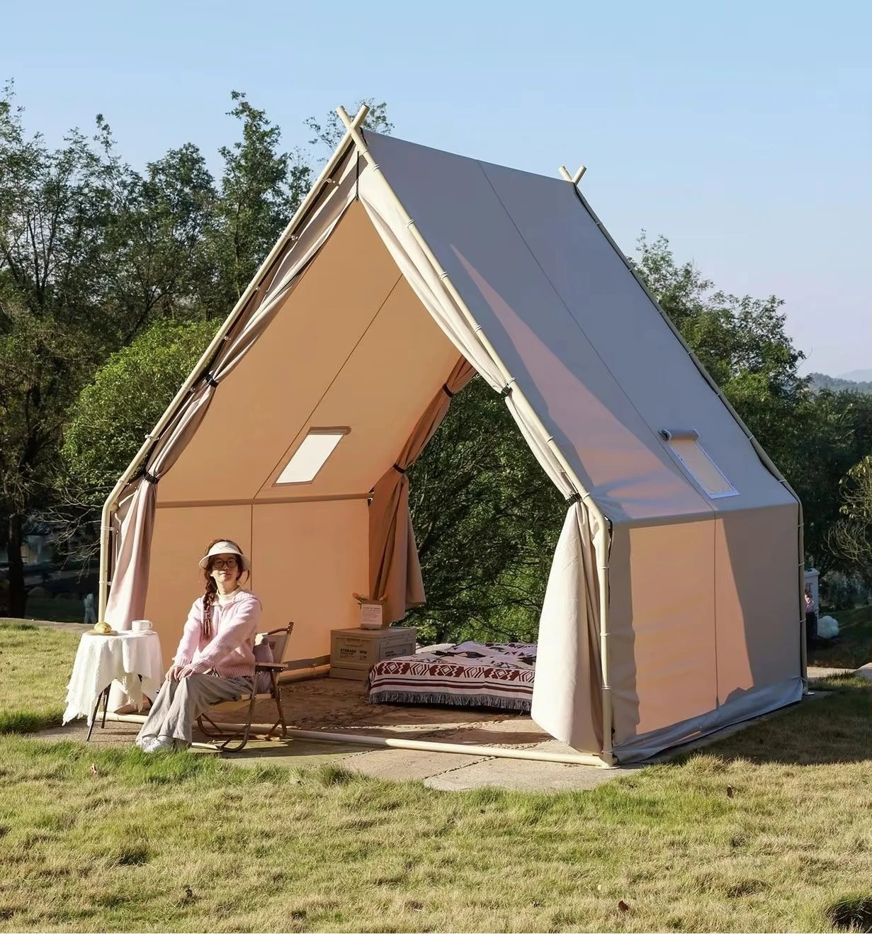 

Large Outdoor Inflatable Camping Tent for 6-8 People Convenient Durable Rainproof Rooftop Windproof Made Oxford Fabric