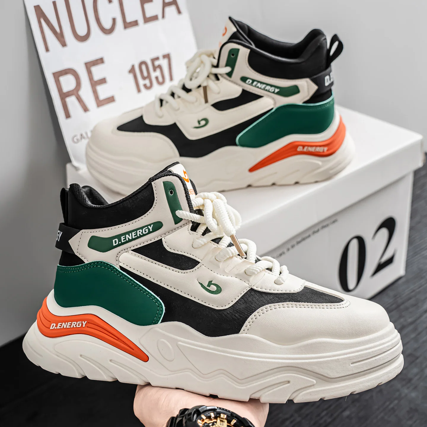 

Fall New High-top Men's Shoes, Outdoor Anti-slip and Wear-resistant Sports Shoes, Trendy and Versatile Thick-soled Casual Shoes