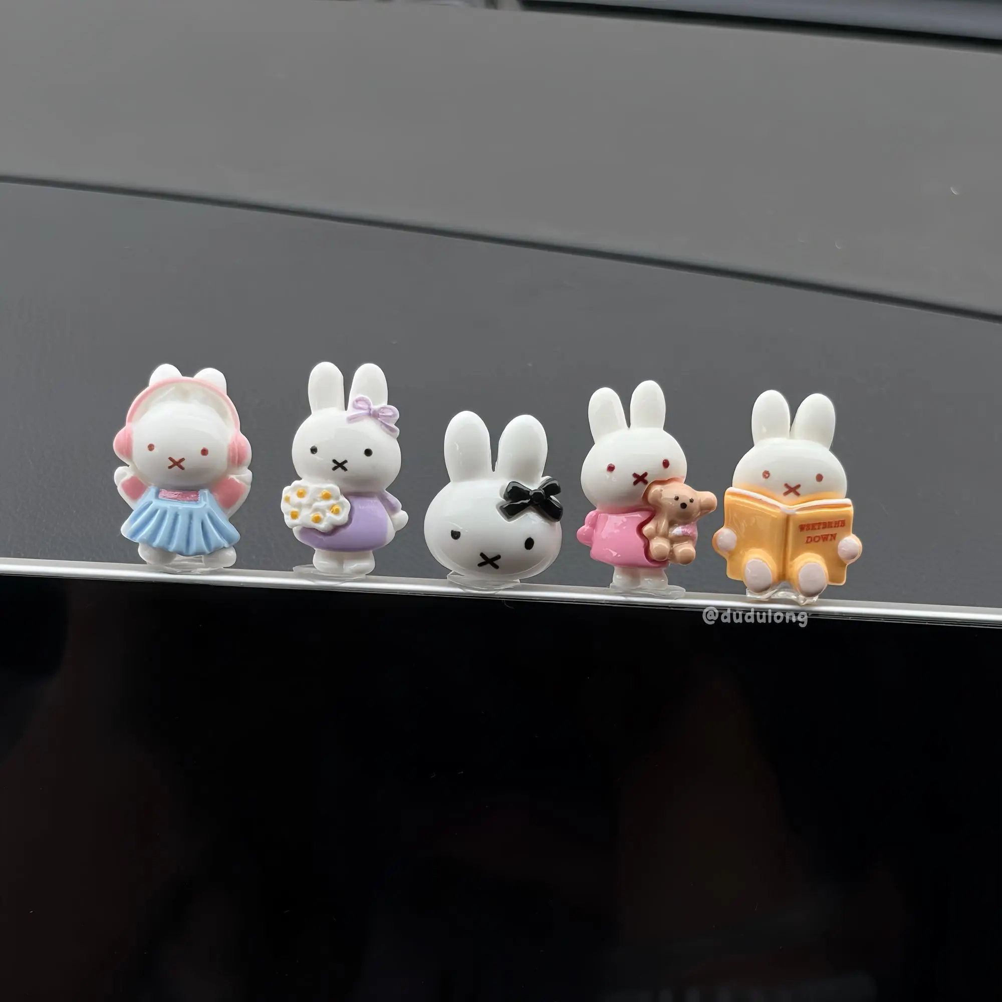 Korean Style Flower Bouquet Miffy Rabbit Car Decoration Sticker Cute Healing Atmosphere Cartoon Sticker Ornament Decoration view 4