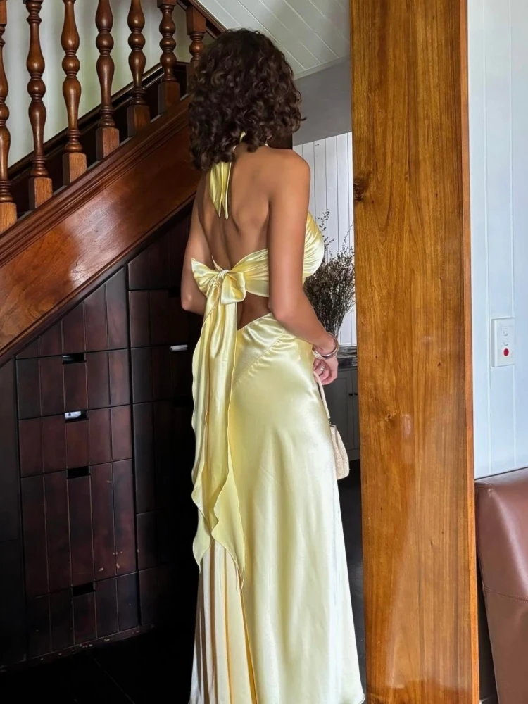 2025 Sexy Halter Neck Backless Slim Long Dress Women Yellow Sleeveless Folds Bodycon Dresses Elegant Evening Party Gowns