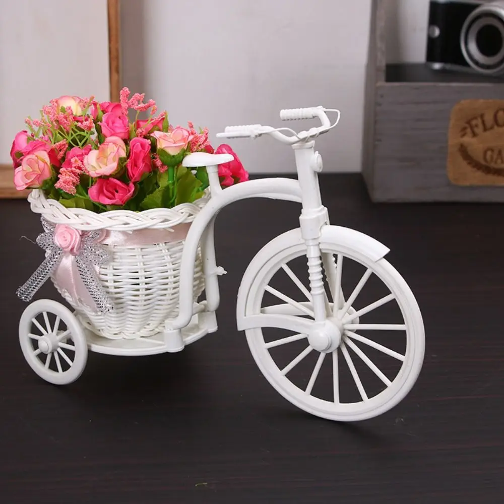 Cesta de flores de ratán blanco falso, decoración de cinta púrpura, Bowknot, contenedor de almacenamiento de flores para bicicleta, accesorios de fotografía en forma de triciclo