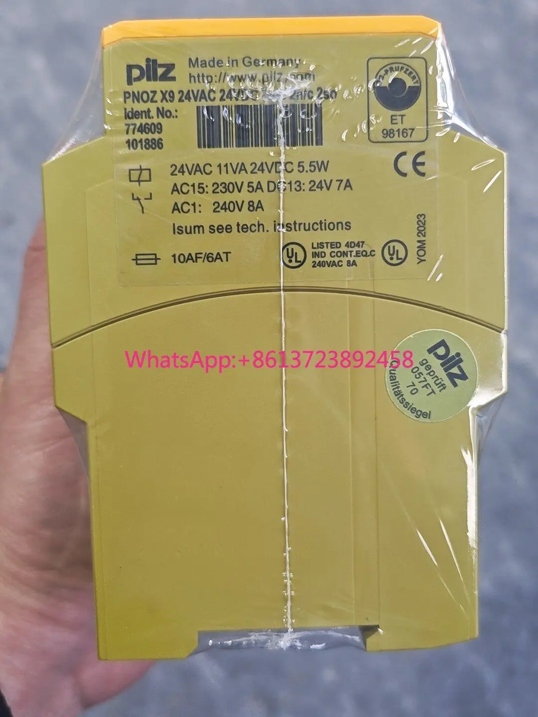 Pilz X9 774609 safety relay Germany in stock