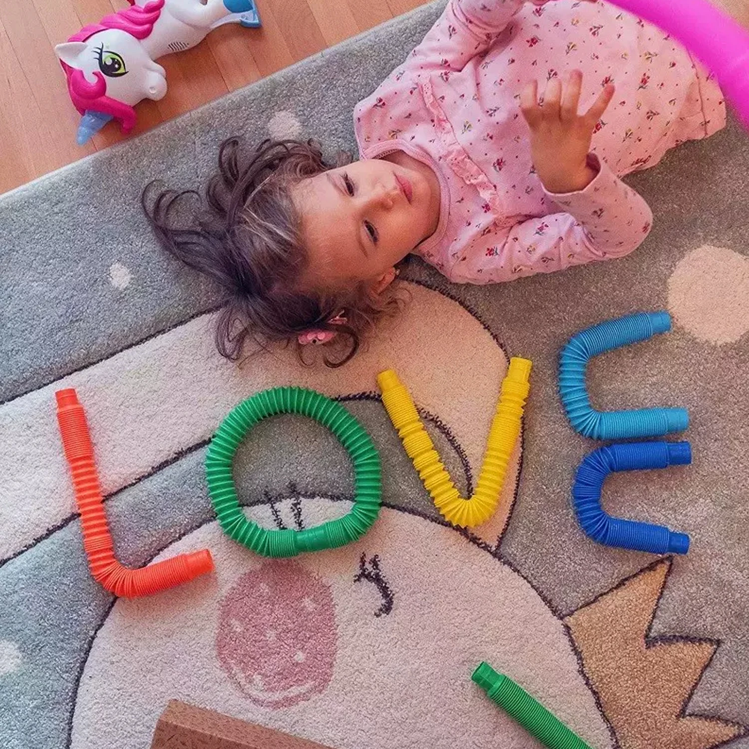 Rainbow cor estiramento plástico tubo, criança e adulto descompressão brinquedo, diy