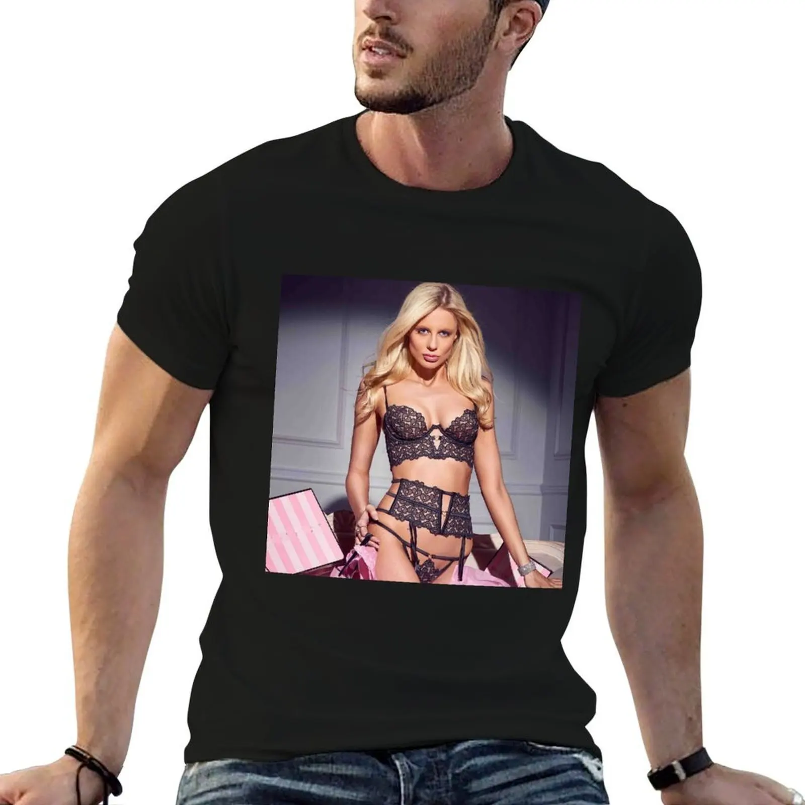 

amber sienna T-Shirt anime t shirts for man t shirt personalised T-Shirt
