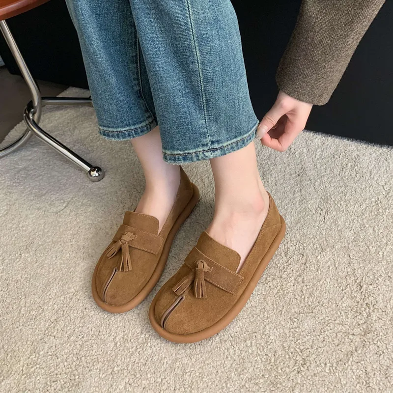 Women's flat shoes comfortable single shoes with fringe one step round toe shallow mouth vintage grinding leather women's shoes