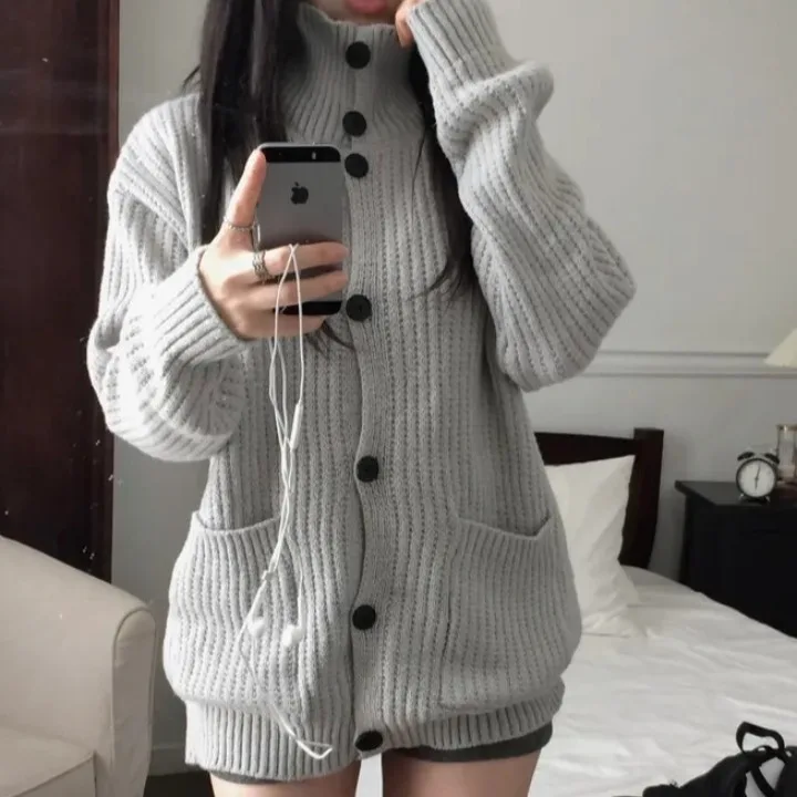 เสื้อสเวตเตอร์ไหมพรมถักทรงหลวม คอสูง สไตล์ลำลอง สำหรับฤดูใบไม้ร่วงและฤดูหนาว  ผ้าโพลีเอสเตอร์เนื้อนุ่ม แขนยาว สำหรับผู้หญิง