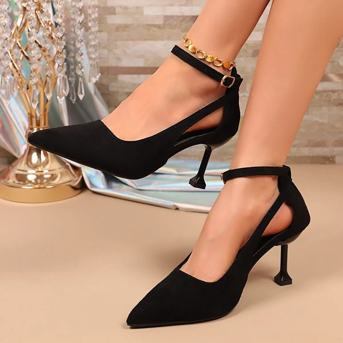 Design Suede High Heels with One Buckle Without Tiring Feet Hollow Sandals Wide Plus Size Single Shoes Women's Sandals