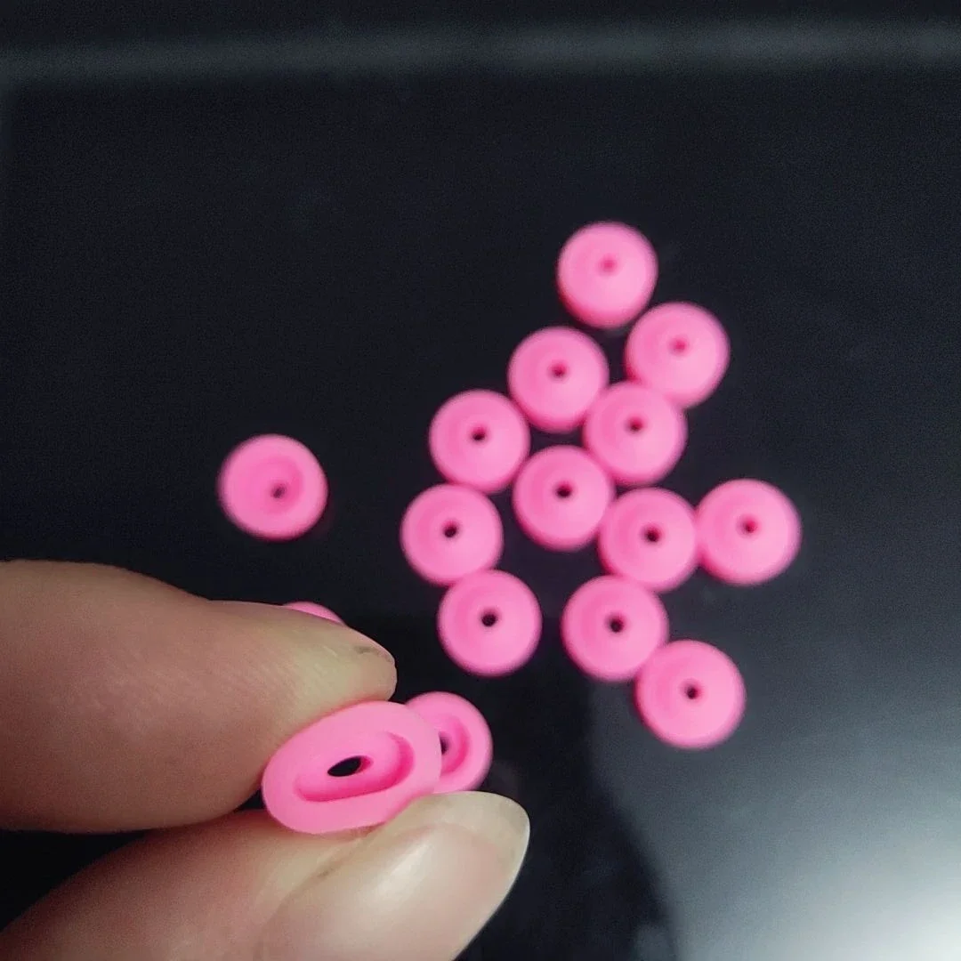 5/10/20/50 stuks nagelboor plastic bescherming roze doppen gebruikt op 3/32" nagelboren elektrische accessoires nagelgereedschap voorkomen stof