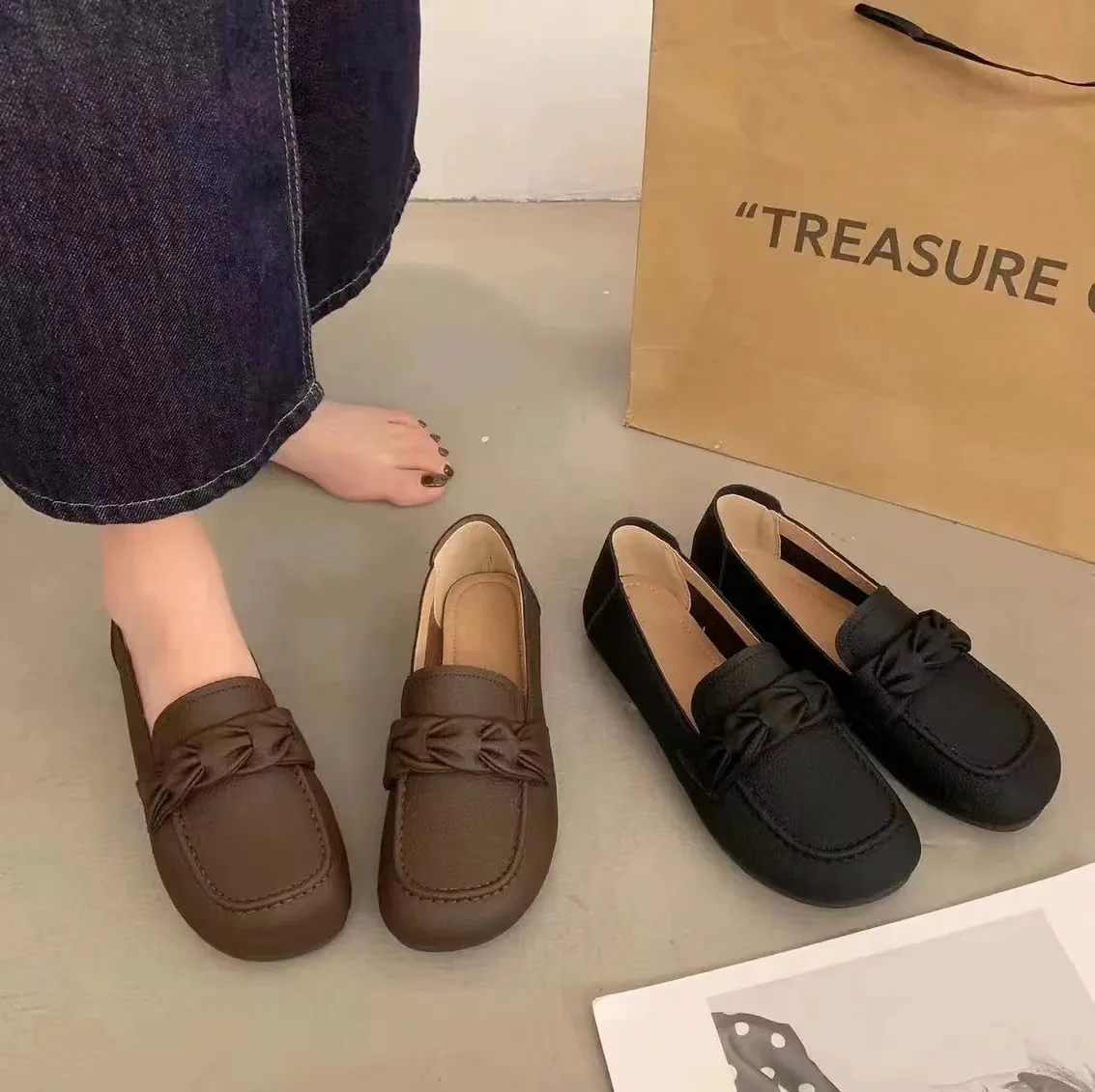 

Doudou shoes 2024 spring and autumn new soft soled leather shoes retro mother casual comfortable texture single shoes women