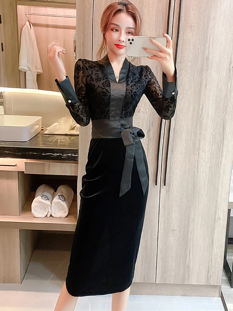 

Female Luxury Chic Bandage Long Dress Autumn Winter Korean Elegant Dresses 2025 Black Velvet Patchwork Lace Fake Two Piece Dress