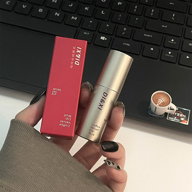 Brillo de labios de terciopelo mate, lápiz labial líquido mate, 6 colores, taza antiadherente resistente al agua de larga duración, esmalte de labios, cosméticos de maquillaje de labios