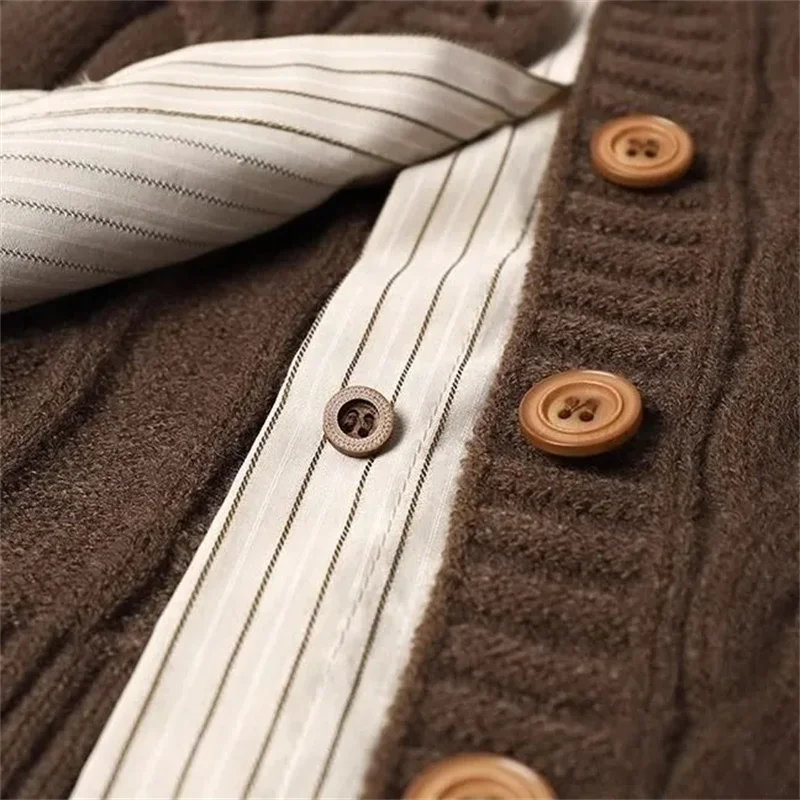 Fake two pieces Splicing Polo collar Sweater Cardigan Coat For women Autumn Winter 2025 Long sleeves Loose Short Knitting Top