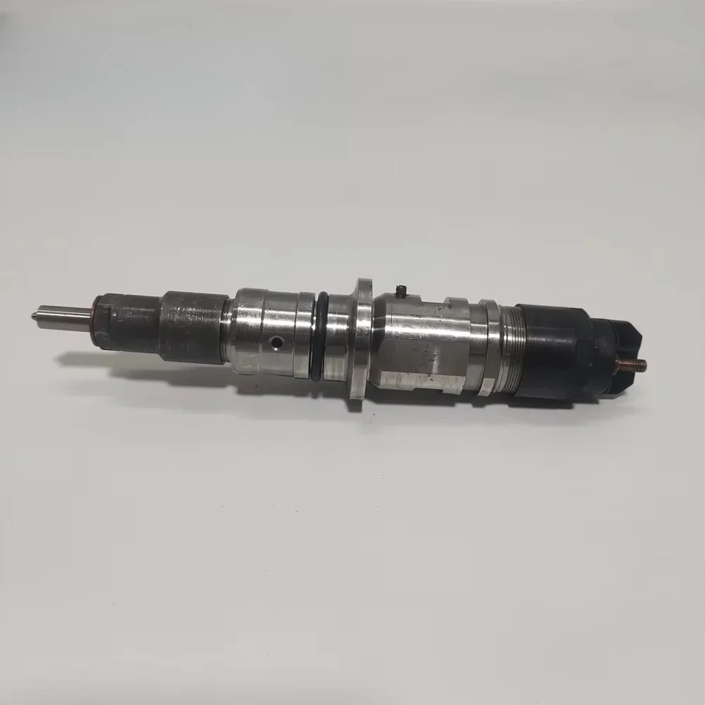 Genuin-e New Origina-l Engine Parts B4.5 5254261 0445120177 Diese-l Fuel Injector With 6 Month Warranty