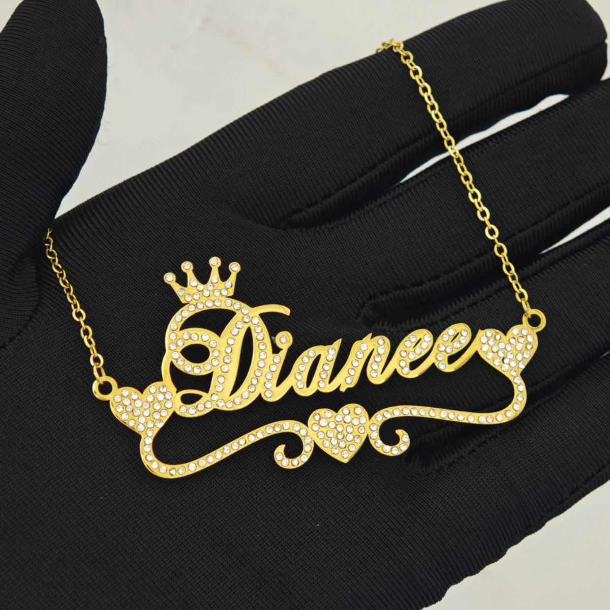 

Customized Stainless Steel Necklace Sparkling Jewelry Fashionable Accessories Charming Ladies' Jewelry Christmas Gifts