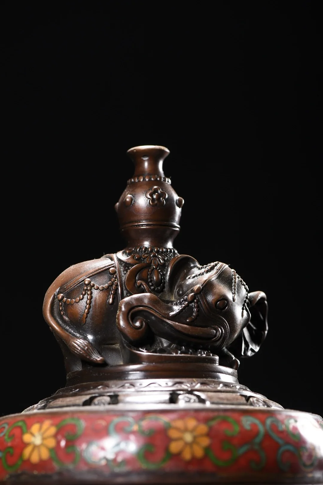 Old Bronze Cloisonne Lotus pattern Elephant Statue Cover  Elephant Head Ear Tripod Incense Burner Amass wealth Ornaments