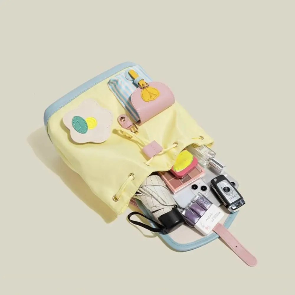 حقيبة ظهر مدرسية لطيفة ذات سعة كبيرة وخفيفة الوزن مع حقيبة حمل محمولة برباط للنساء