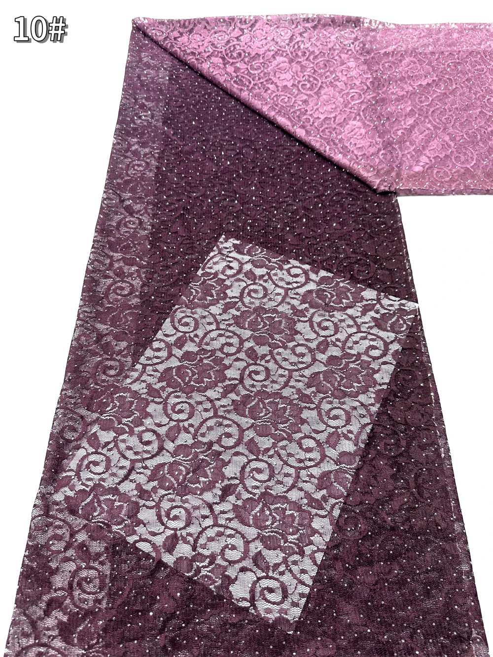 Nigeriaanse kralenborduurkant  - Glitter Tablecloth recensie en prijs