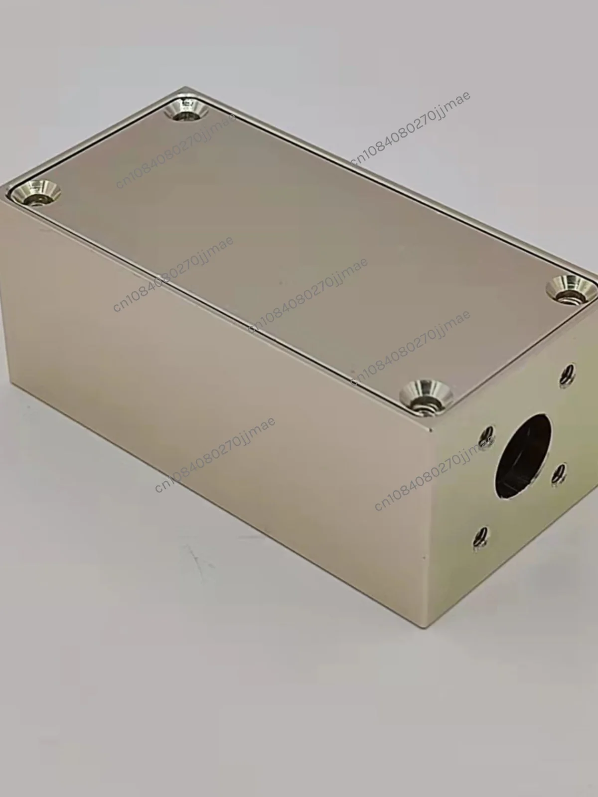 

BNC shell, aluminum, shielding box, length 60mm, width 30mm, height 25mm, RF box, electromagnetic shielding