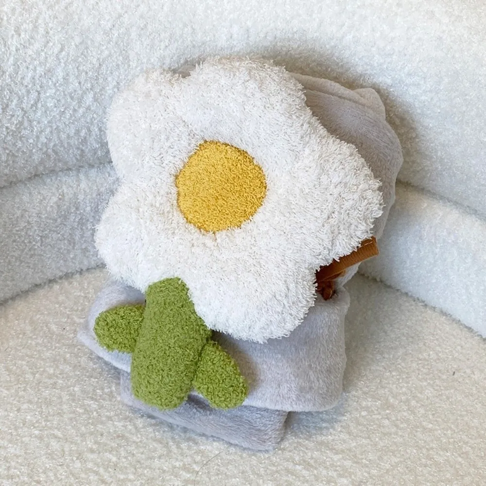 

Creative Thickened Napping Blanket Soft Cozy Flower Roll Blanket Cute Multi-purpose Cover Blanket Student Use