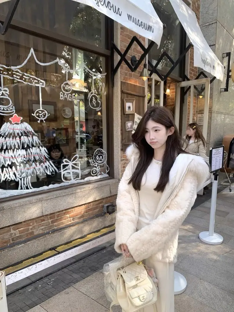 

Faux Fur Woman Coat Coats Womens Autumn Casual Waterproof Crop Chunky Tip-Dyed Premium Patch Natural Stylish Windbreak All-Match