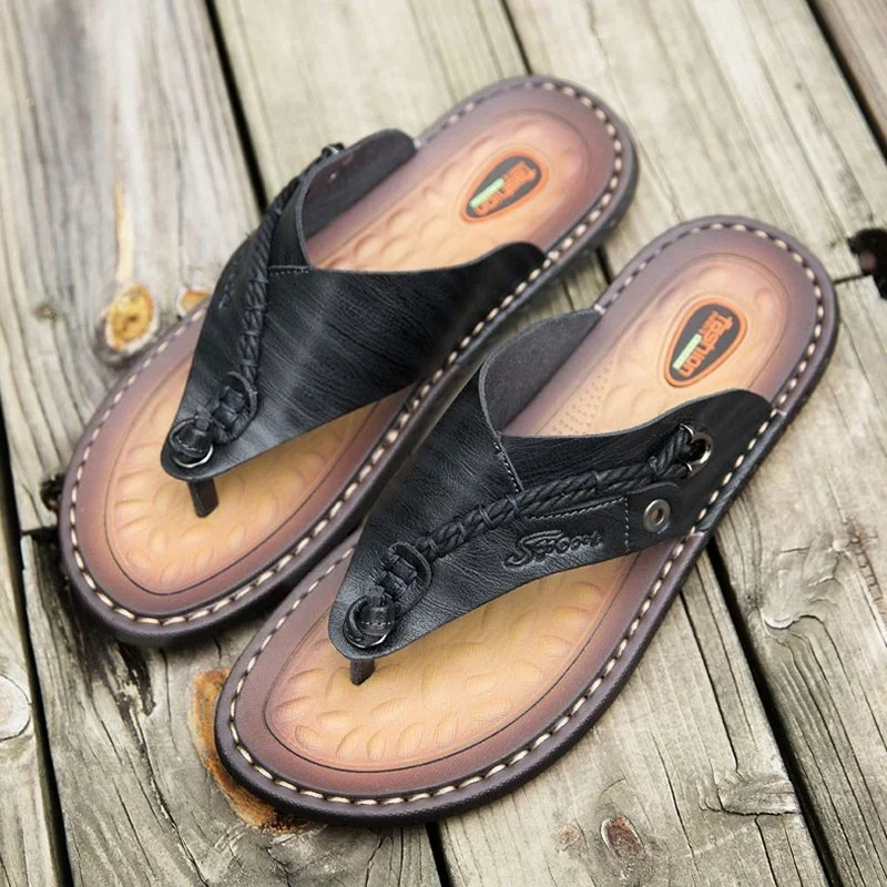 2023 New Summer Handmade Leather Slippers Trendy Fashion Men\'s Flip-flops Outdoor Breathable Comfortable Men and Simple Sandals