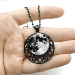 Punk Gothic Witch Red Moon Necklace Triple Moon Goddess Red Crystal Necklace Women Black Moon Necklaces Pendants Jewelry Gift