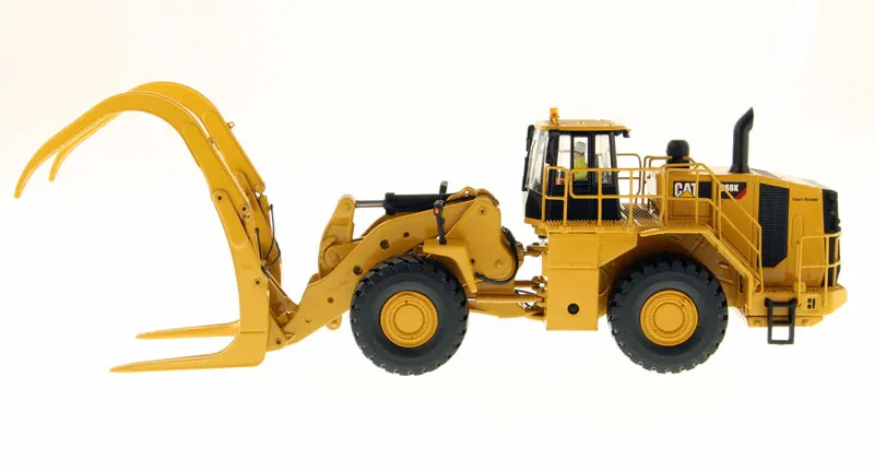 

New DM CatTerpillar 1/50 CAT 988K Wheel Loader with Log Grapple - High Line Series 85917 By Diecast Masters for Collection Gift