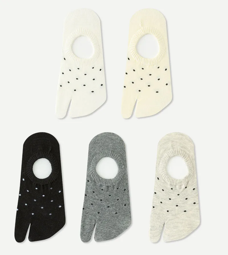Summer Low Cut 2 Fingers Socks For Women Black Dot Print Invisible Boat Socks Japanese Casual Split Toe Socks Female Short Socks