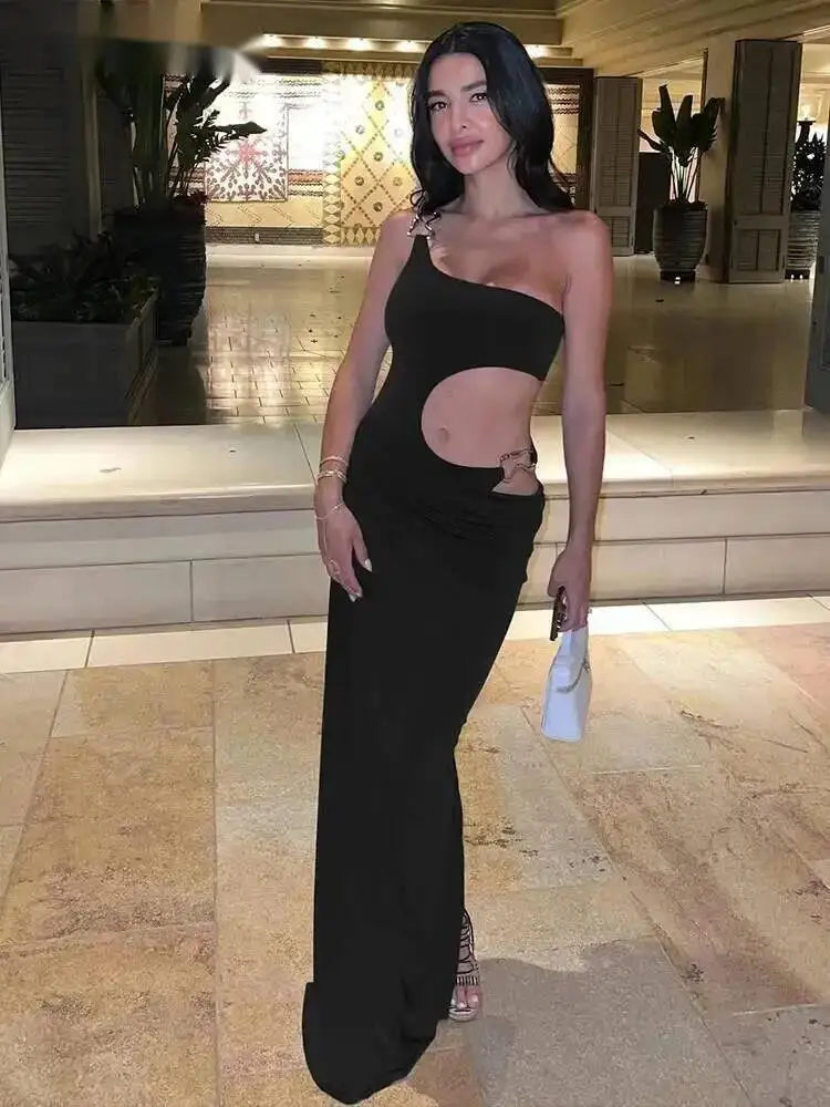 فستان نسائي بإبزيم معدني غير منتظم بفتحة مجوفة بكتف واحد نحيل مكشكش بدون خصر منتصف الليل ملابس نوادي ماكسي Bodycon V69N