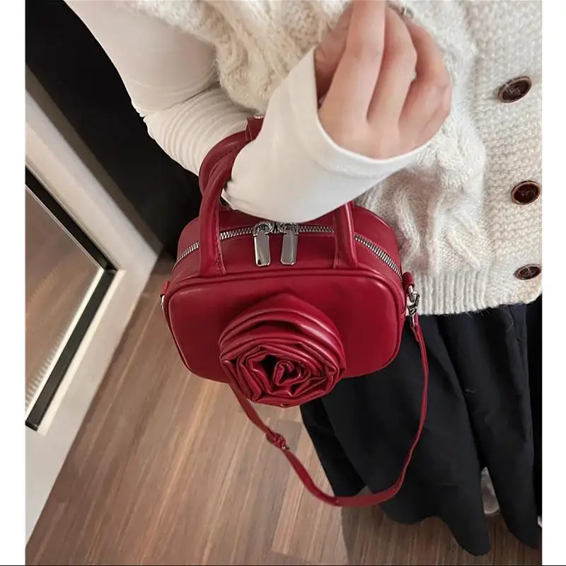 Luxury Elegant Three-dimensional Rose Flower Handbags Design Pleated Flower Shoulder Bag Women Wedding Party Square Boston Bags