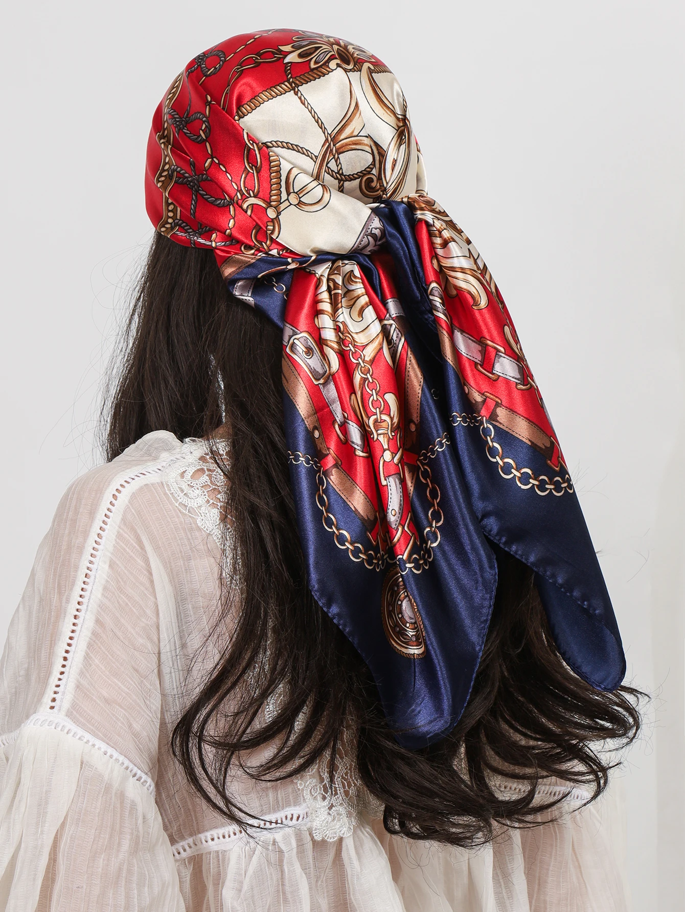 แบรนด์หรูผ้าพันคอผ้าไหมสแควร์ผู้หญิงฮิญาบผ้าคลุมไหล่พิมพ์ Kerchief Femme ผ้าพันคอ Foulard ผ้าพันคอชายหาด Pareo 90 ซม.